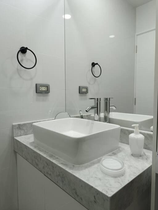Runawasi Apartments - Killary Miraflores 2Bdr Lima Exterior photo